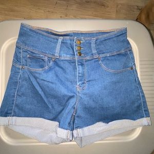 Brand new never worn Jean shorts